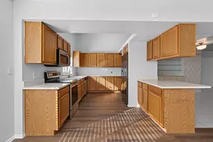 566 SE Damask Ave, Port Saint Lucie, FL 34983 - Photo 7