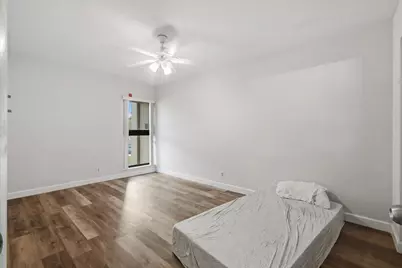 9240 NW 14th Street, Unit #270, Pembroke Pines, FL 33024 - Photo 23