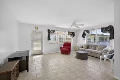 319 Windsor N, West Palm Beach, FL 33417 - Photo 3