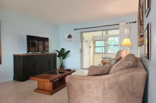 2520 Dudley Dr E, West Palm Beach, FL 33415 - Photo 11