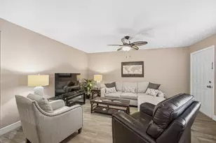 2929 SE Ocean Blvd Unit, Stuart, FL 34996 - Photo 7