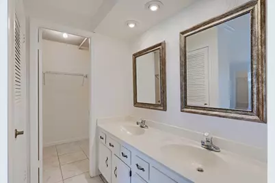 5390 Woodland Lakes Drive, Unit #102, Palm Beach Gardens, FL 33418 - Photo 21