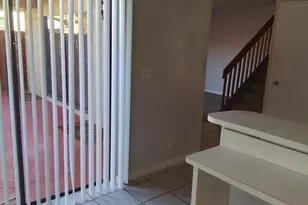 1458 N Lawnwood Cir, Fort Pierce, FL 34950 - Photo 17