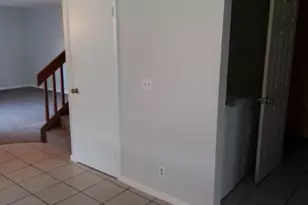 1458 N Lawnwood Cir, Fort Pierce, FL 34950 - Photo 11