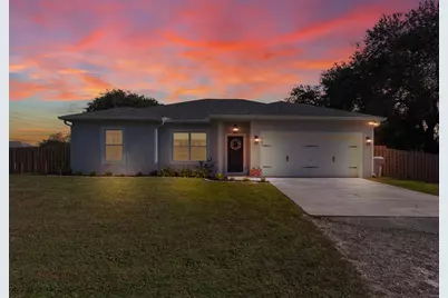 8686 104th Avenue, Vero Beach, FL 32967 - Photo 1