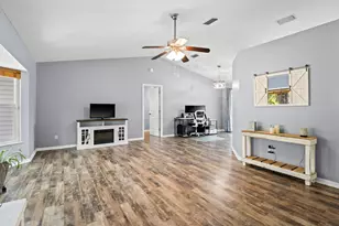 402 Watercrest St, Sebastian, FL 32958 - Photo 13