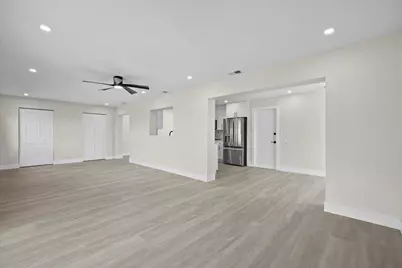 7290 Pinecone Terrace, Lake Worth, FL 33467 - Photo 17