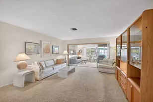 2638 Gately Dr E, West Palm Beach, FL 33415 - Photo 11