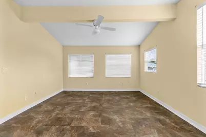 921 SE Nassau Avenue, Stuart, FL 34994 - Photo 25