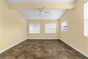 921 SE Nassau Ave, Stuart, FL 34994 - Photo 25