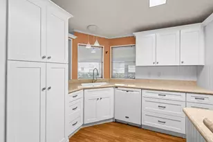 3817 Sleepy Hollow Ln, Port Saint Lucie, FL 34952 - Photo 7