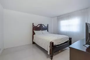 700 SE 6th Ave, Deerfield Beach, FL 33441 - Photo 9