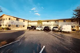 814 N G St, Lake Worth, FL 33460 - Photo 1