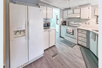 35 Flores Del Norte, Fort Pierce, FL 34951 - Photo 7