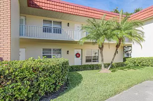 16 Vista Palm Ln, Vero Beach, FL 32962 - Photo 1