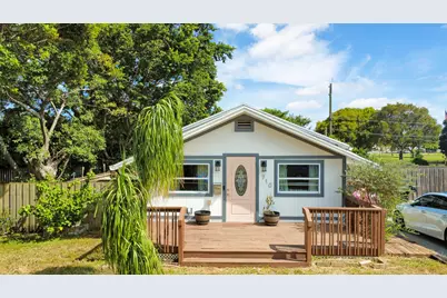 710 S Pine Street, Lake Worth Beach, FL 33460 - Photo 1