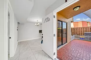 8194 Thames Blvd, Boca Raton, FL 33433 - Photo 5