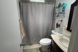 725 Lori Dr, Palm Springs, FL 33461 - Photo 11