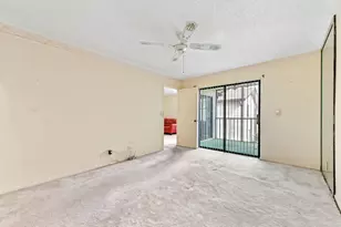 7665 Tahiti Ln, Lake Worth, FL 33467 - Photo 19