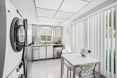 13518 Sabal Palm Court, Unit #B, Delray Beach, FL 33484 - Photo 11