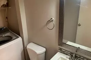 5584 NW 59th Pl, Tamarac, FL 33319 - Photo 9