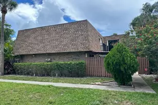 5584 NW 59th Pl, Tamarac, FL 33319 - Photo 33