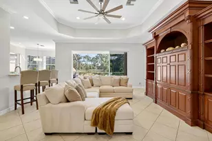 7613 Greenbrier Cir, Port Saint Lucie, FL 34986 - Photo 5