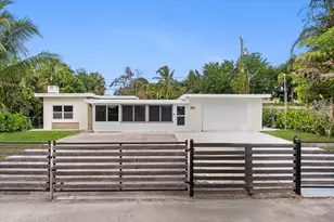 1891 Ridge Rd, North Palm Beach, FL 33408 - Photo 1