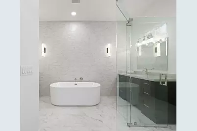 309 Cascade Lane, Palm Beach Shores, FL 33404 - Photo 17