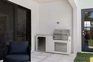 309 Cascade Ln, Palm Beach Shores, FL 33404 - Photo 43
