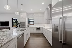 309 Cascade Ln, Palm Beach Shores, FL 33404 - Photo 9