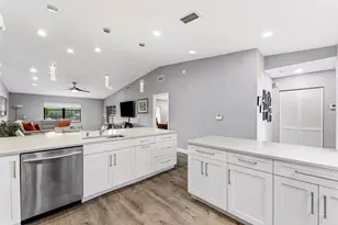 6112 Kings Gate Cir, Delray Beach, FL 33484 - Photo 7