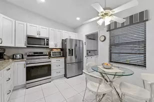 6220 Kings Gate Cir, Delray Beach, FL 33484 - Photo 3