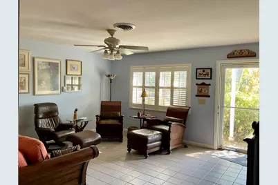 1661 SE 14th Street, Stuart, FL 34996 - Photo 3
