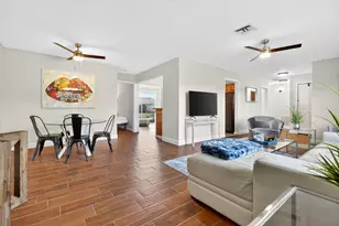 584 SE Greenway Terrace, Port Saint Lucie, FL 34983 - Photo 13