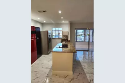 5433 Lakefront Boulevard, Unit #B, Delray Beach, FL 33484 - Photo 13