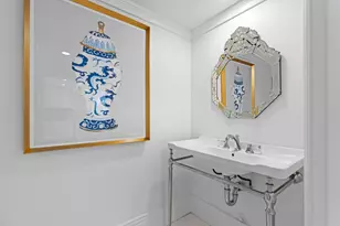 2435 Presidential Way, West Palm Beach, FL 33401 - Photo 7