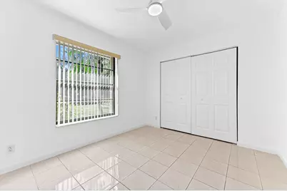 13751 59th Court N, Royal Palm Beach, FL 33411 - Photo 17