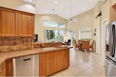 11910 Fountainside Circle, Boynton Beach, FL 33437 - Photo 31