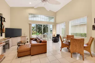 11910 Fountainside Cir, Boynton Beach, FL 33437 - Photo 21