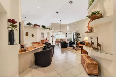 11910 Fountainside Circle, Boynton Beach, FL 33437 - Photo 9