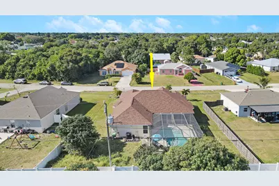 641 SW Lindsay Street, Port Saint Lucie, FL 34953 - Photo 5