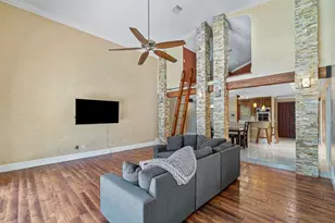 870 NW 7th St, Boca Raton, FL 33486 - Photo 17