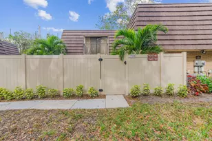 7520 75th Way, West Palm Beach, FL 33407 - Photo 1