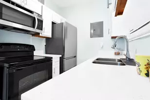 5241 NE 16th Terrace E, Pompano Beach, FL 33064 - Photo 11