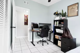 5241 NE 16th Terrace E, Pompano Beach, FL 33064 - Photo 15