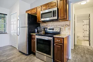 4478 SW Idlewild St, Port Saint Lucie, FL 34953 - Photo 7