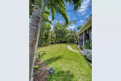 1612 N Ocean Breeze, Lake Worth Beach, FL 33460 - Photo 17