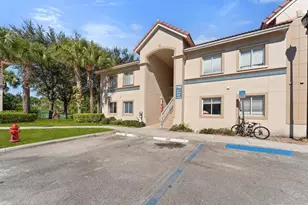1165 Golden Lakes Blvd, West Palm Beach, FL 33411 - Photo 47