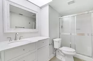 1200 SE Parkview Pl, Stuart, FL 34994 - Photo 23